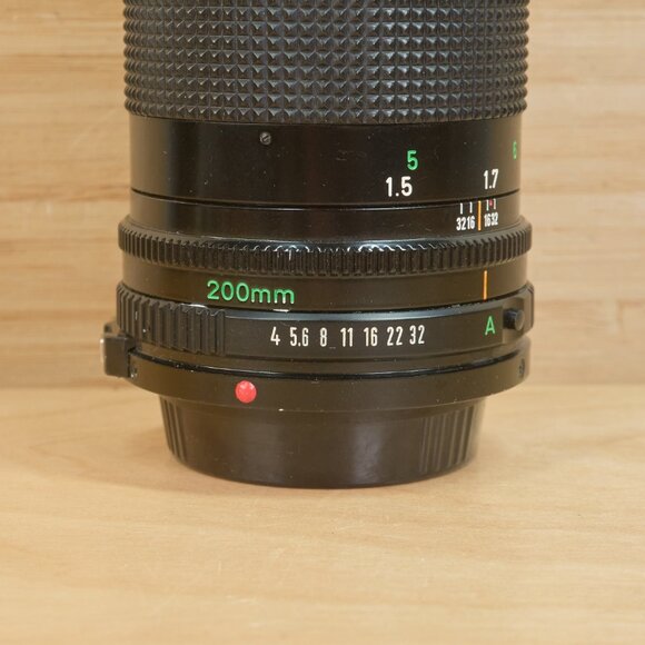 Canon FD 200mm f/4 Telephoto Manual Focus Lens / SLR Camera Lens / FD Mount - Picture 3 of 5